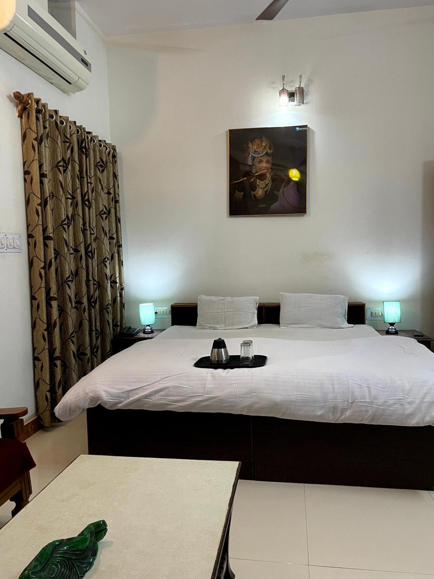 Poonam Palace Near By Airport ジョードプル エクステリア 写真